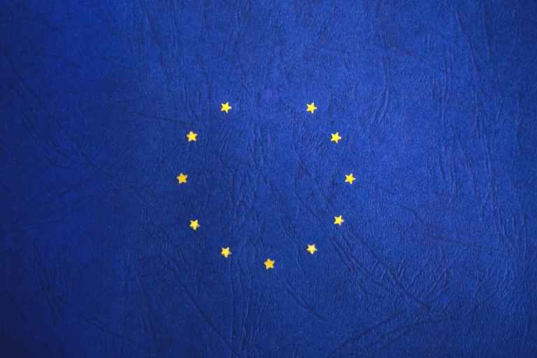 EU to accept cash ceiling, IMF says best way to start eliminating cash
