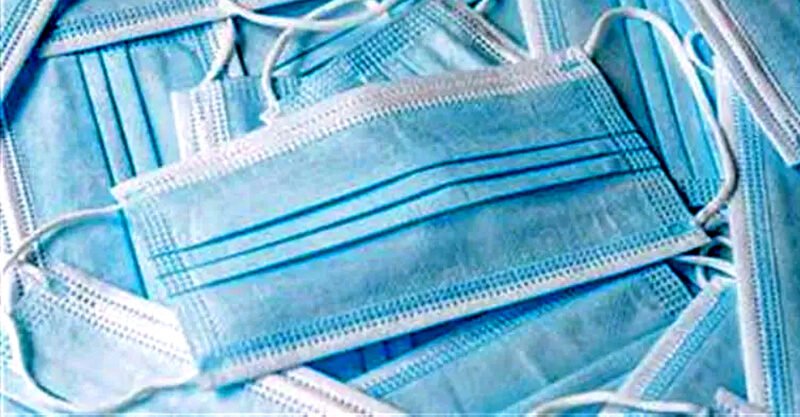 कैसे मास्क आपकी रक्षा करने के बजाय आपको बीमार कर देते हैं