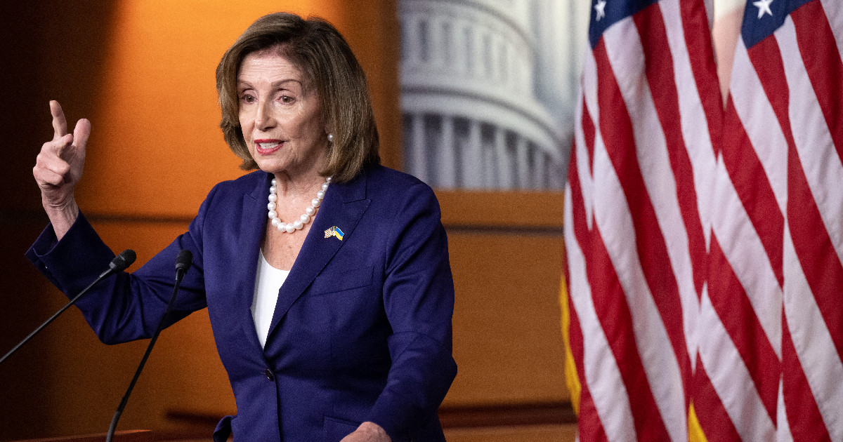 Nancy Pelosi è arrivata a Taiwan, l'esercito cinese sta conducendo esercitazioni militari