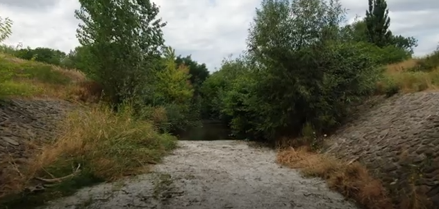 N acqua, n responsabile - Rapporto video sul torrente Tarna prosciugato