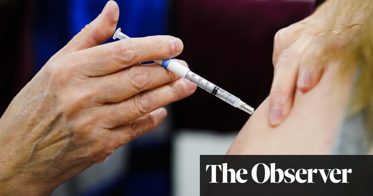 Ilmuwan Inggris memperingatkan kebutuhan mendesak untuk bertindak pada vaksin untuk mencegah gelombang Covid musim gugur