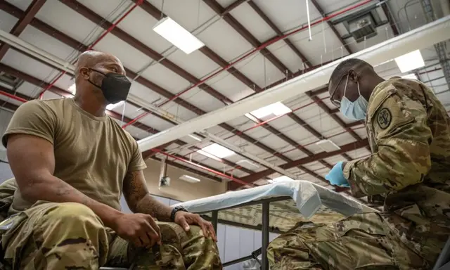 Kinumpirma ng militar ng US ang pagsiklab ng myocarditis pagkatapos ng pagpapakilala ng bakuna sa COVID
