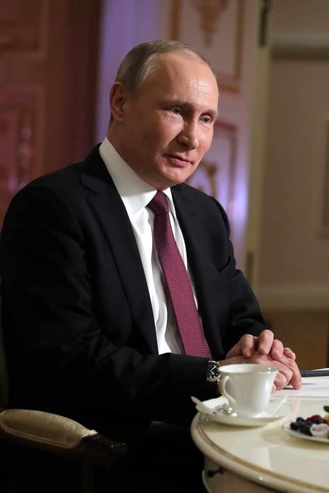 Vlagyimir Putyin, gy dntttem, hogy kzvetlenl mindannyitokhoz szlok